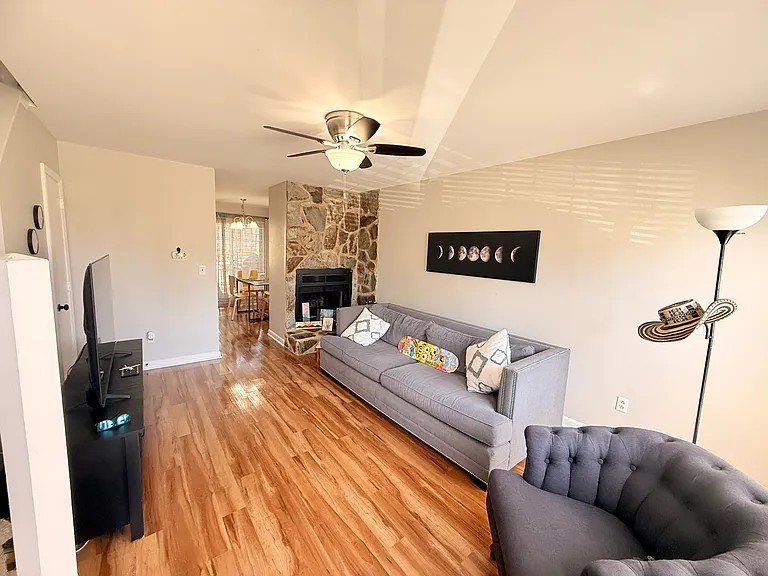 8212 Circle Tree Ln — Photo 6