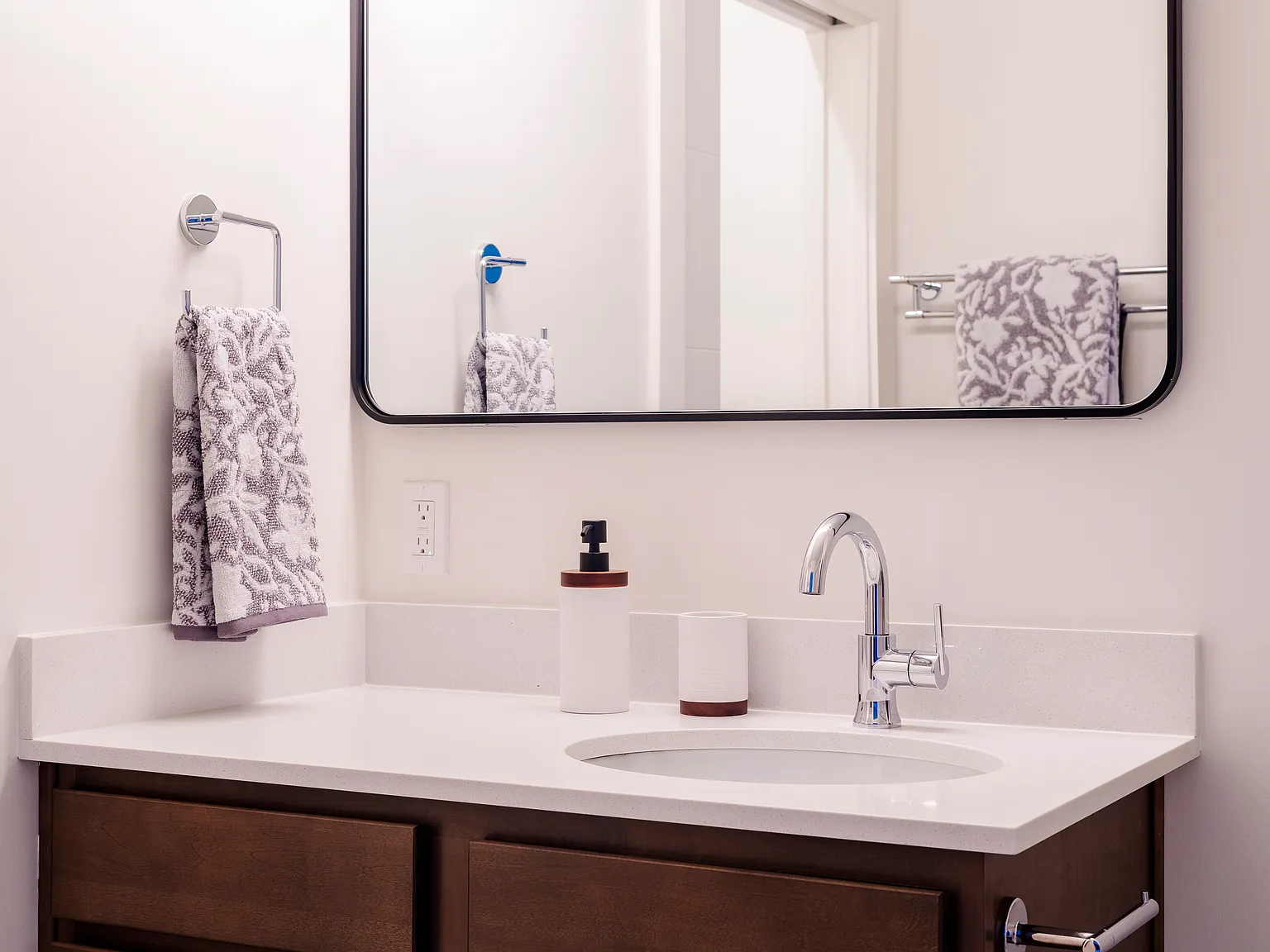 Studios340 - All Inclusive Pricing — Photo 4