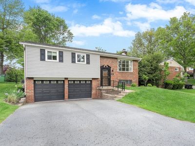 8555 Roosevelt Blvd, Pittsburgh, PA, 15237