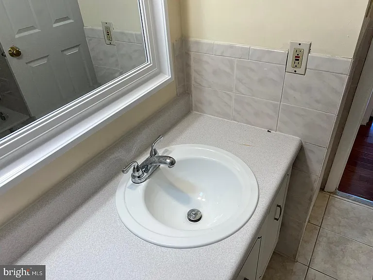 7927 Mandan Rd #301 — Photo 19