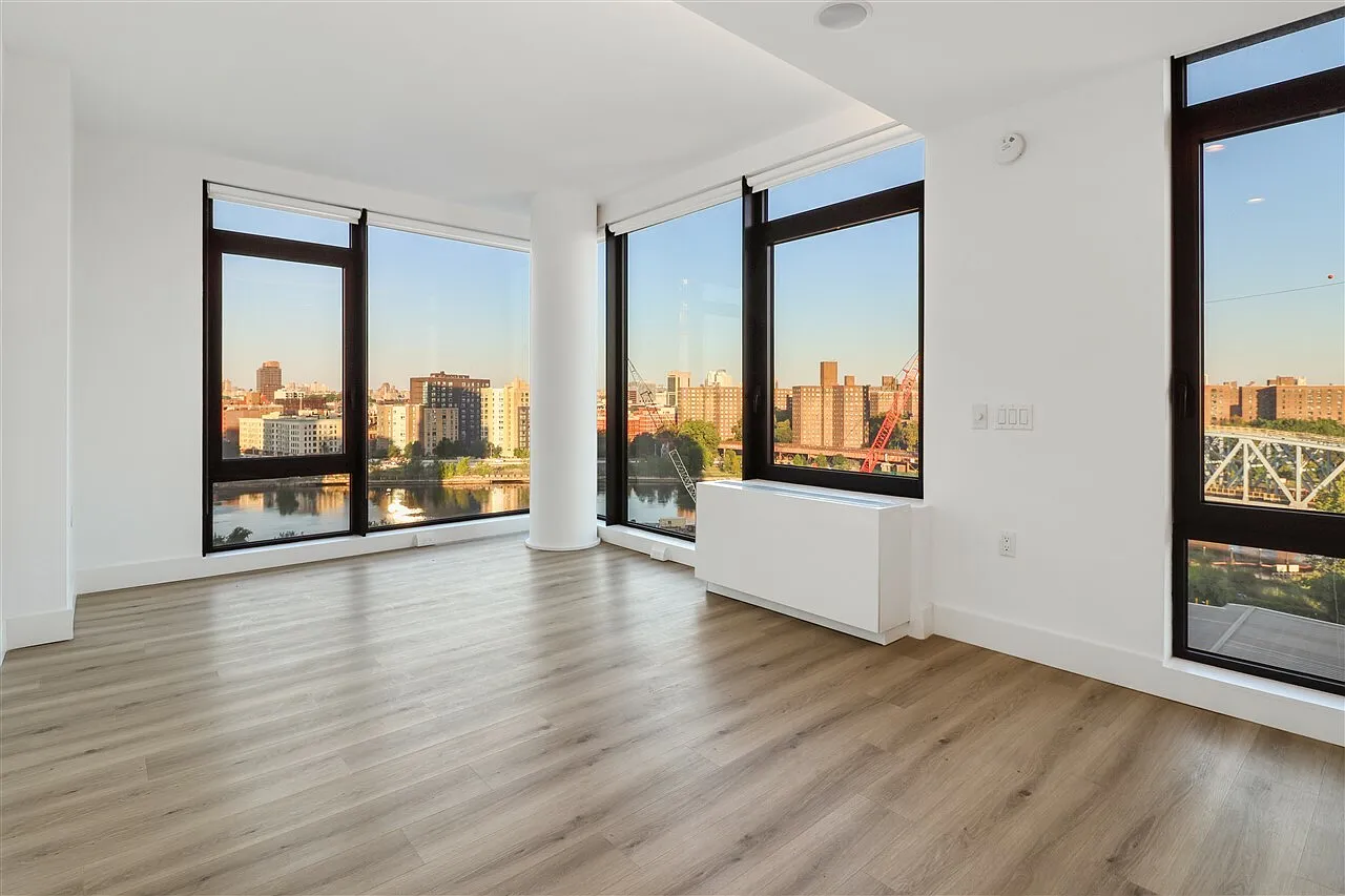 224 East 135th Street — Photo 2