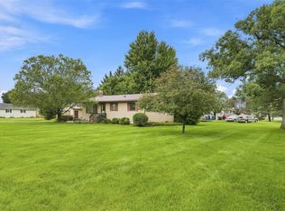 505 S Troy Rd, Robins, IA 52328