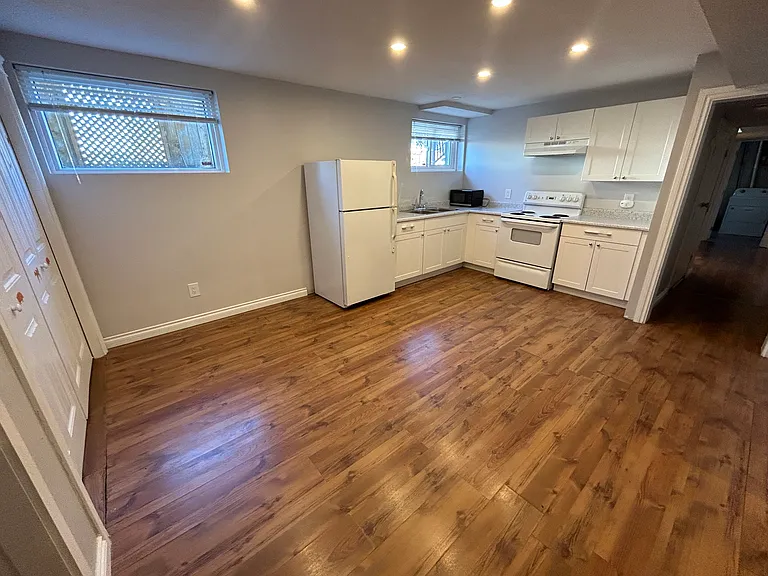 10411 84th St NW #BASEMENT — Photo 3