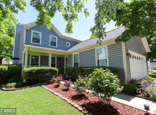 712 Catoctin Cir NE, Leesburg, VA 20176