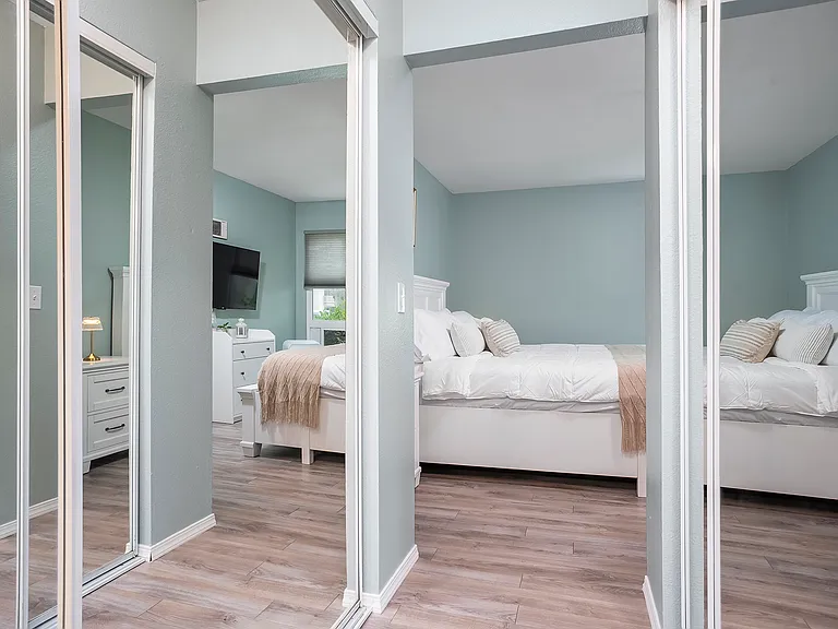 520 Sandalwood Pl #7 — Photo 30