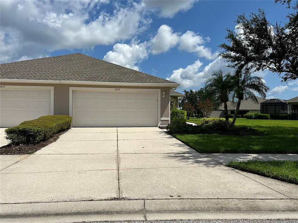 3 bed, 2.0 bath, 1477 sqft, $2,200 — Photo 1