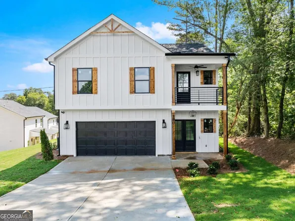 180 Llewellyn St, Clarkesville, GA 30523
