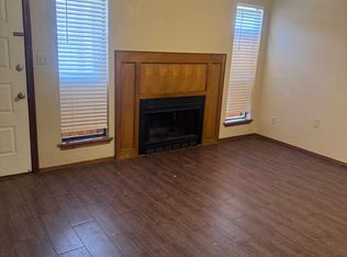 2901 NE Tortoise Dr APT B, Lawton, OK 73507