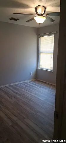 3 bed, 2.0 bath, 1645 sqft, $2,000 — Photo 3