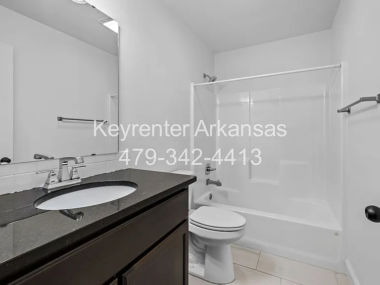 5907 NW Hancock St — Photo 21