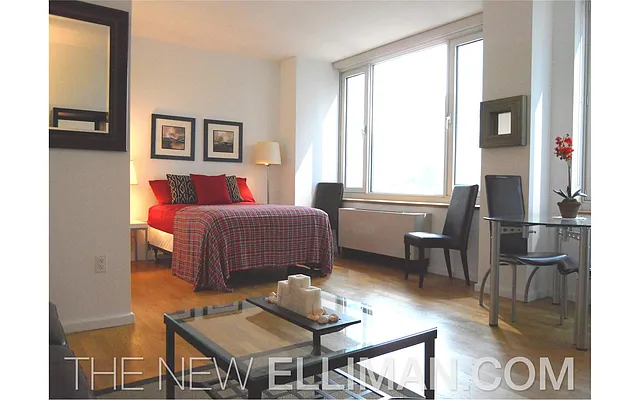 Sold by Douglas Elliman | media 5