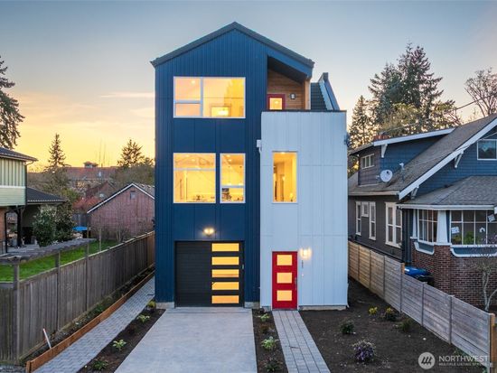 2931 39th Avenue SW, Seattle, WA 98116