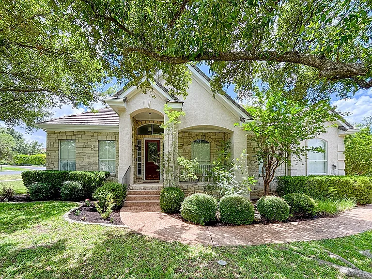 31 Lost Meadow Trl — Photo 1