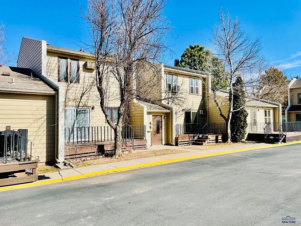 1st image of 225 S Canyon Rd APT 4B