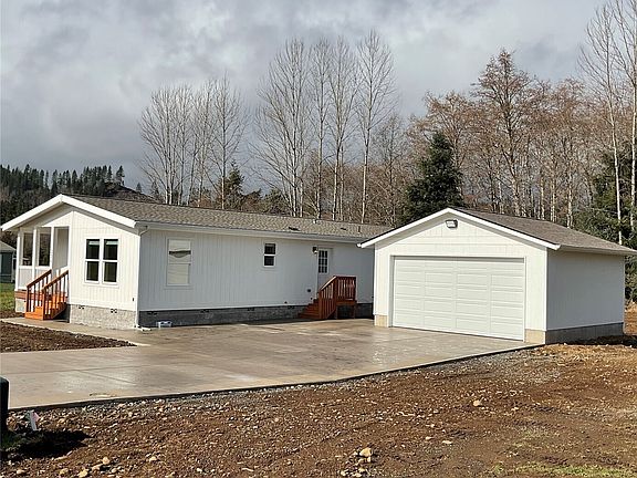 2nd image of 220 Chris Road