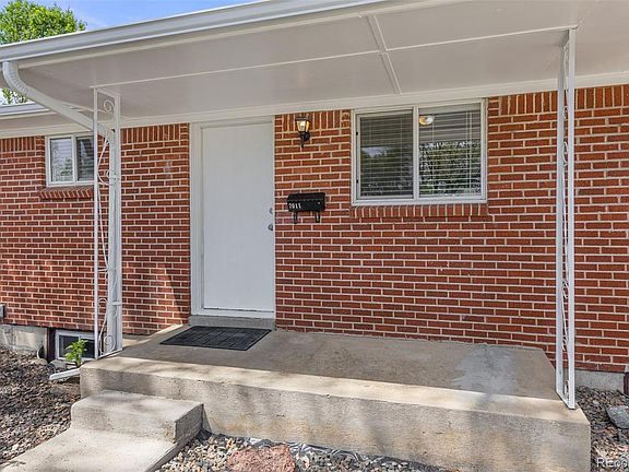 3rd image of 7011 Beacon Way