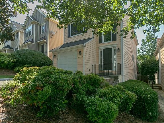 4th image of 2323 Oak Glenn Cir