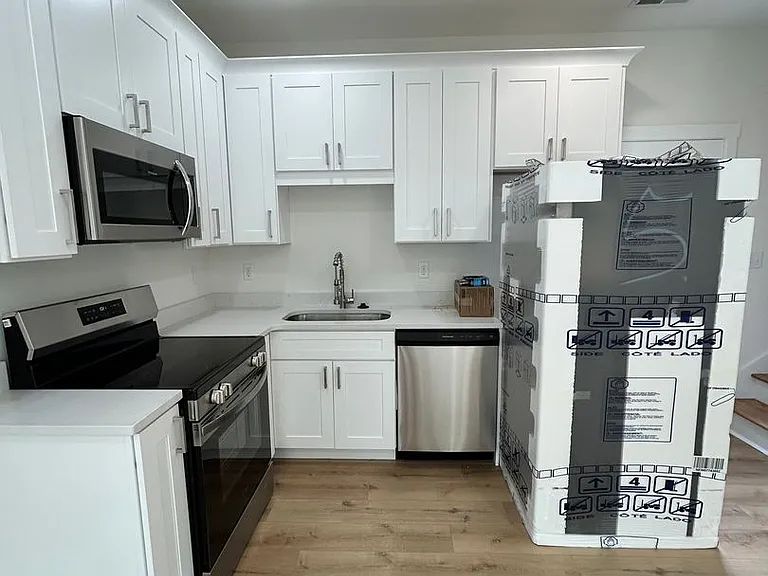 931 Old Lower Mill Rd — Photo 6