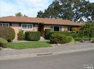 2541 Barona Pl, Santa Rosa, CA 95405