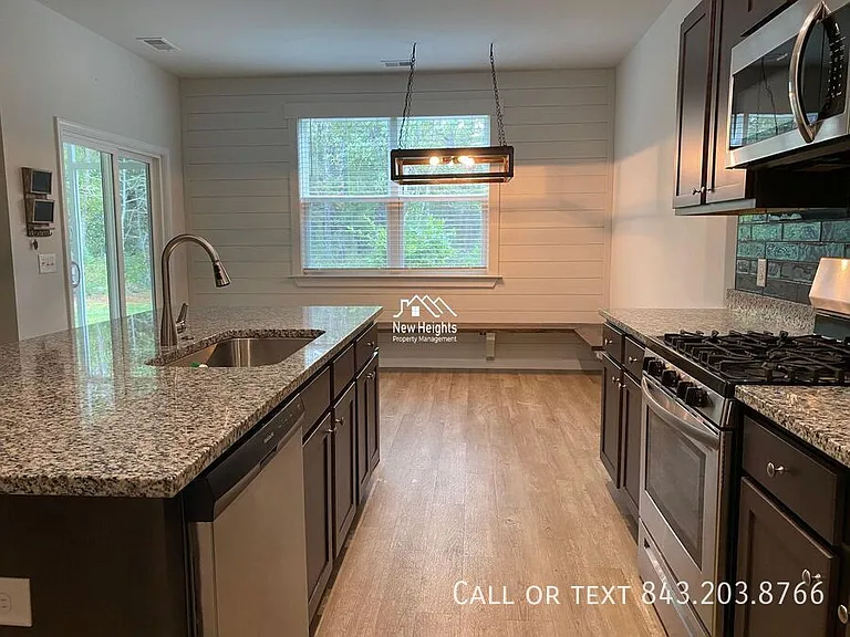 2641 Alamanda Dr — Photo 9