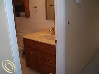 5th image of 1910 Wickham St #1