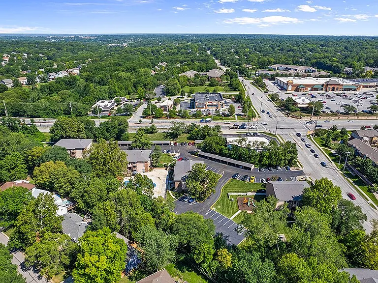 You'll Love Our Lenexa Community!