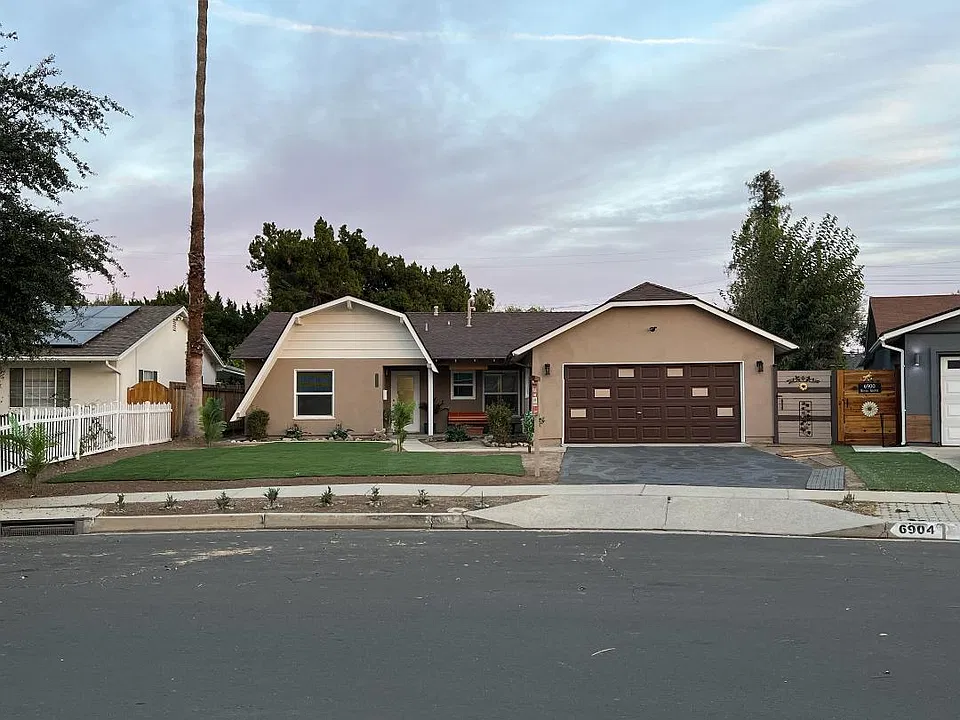 6904 Royer Ave