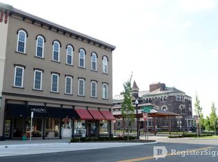 36 1/2 S 3rd St APT B, Newark, OH 43055