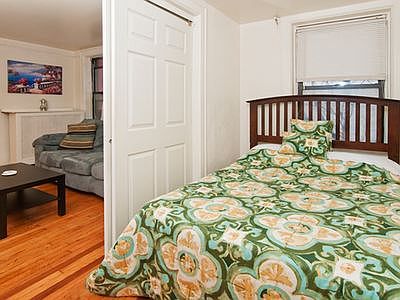 4th image of 122 Lexington Ave APT 4W