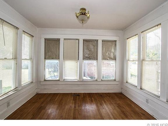 4th image of 1306 E McLeod Ave
