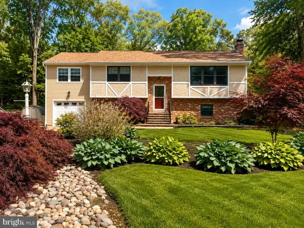 55 Margarete Dr, Pittsgrove, NJ 08318