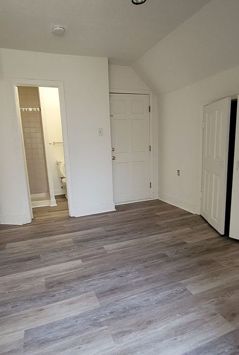1st image of 316 N Centre St #10