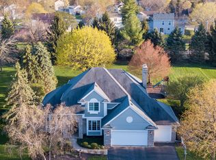 1407 Otter Trl, Cary, IL 60013