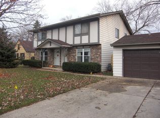 4911 W Loomis Rd, Greenfield, WI 53220