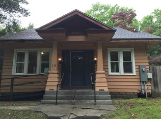 19 S 10th Ave, Rio Grande, NJ 08242