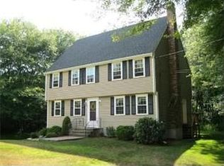 13 Spruce Rd, Medway, MA 02053