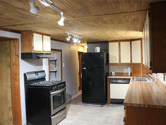 2nd image of 419 Serenity Dr