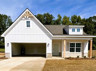 2012 Webbed Way, Opelika, AL 36804