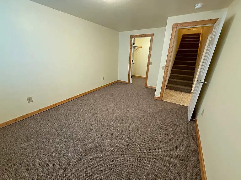 803 Oregon St #B — Photo 6