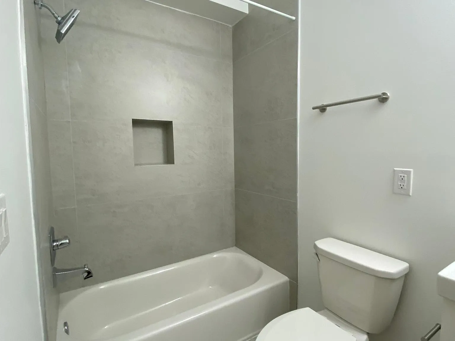 1 bed, 603 sqft, $1,200 — Photo 4