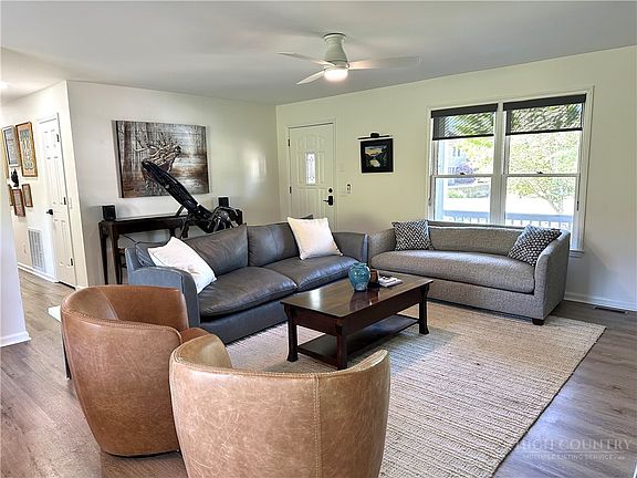 5th image of 230 Rocky Creek Court