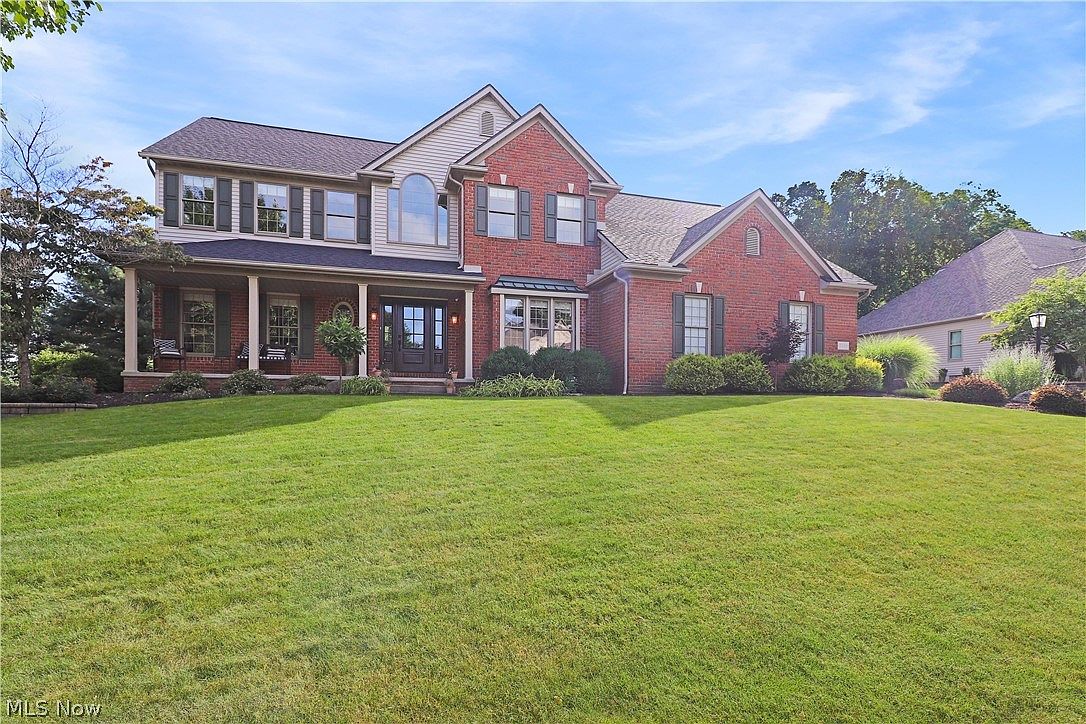 6299 Meadowsweet Ave NW, Canton, OH 44718 Zillow