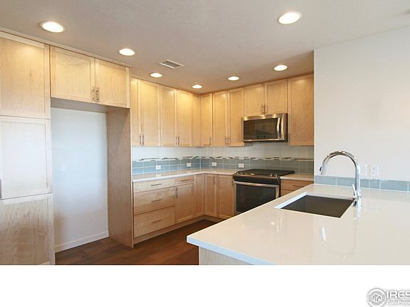 3rd image of 1316 Snowberry Ln #5-301
