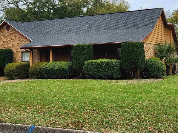 2650 Belle Christiane Cir, Pensacola, FL 32503