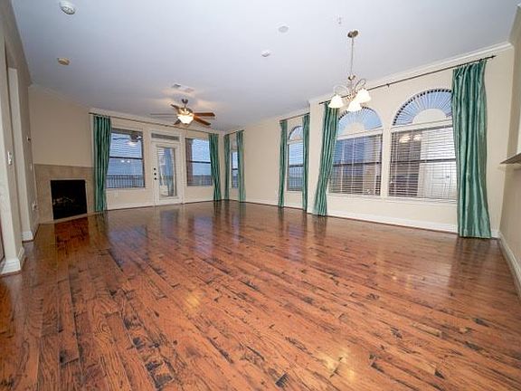 4th image of 2140 Portofino Dr