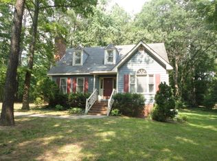 2105 Timber Ln, Clayton, NC 27520