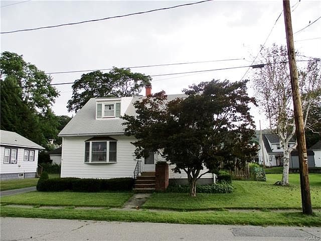 1st image of 11 Elmendorf St