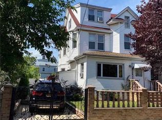 91-26 121st St, Richmond Hill, NY 11418