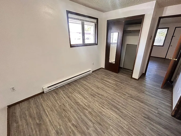 6104 N Lidgerwood St #7 — Photo 5