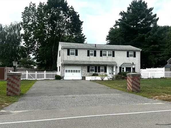 37 Rustcraft Rd, Dedham, MA 02026